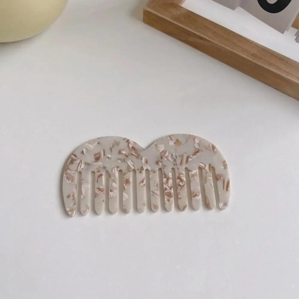 Block M Shaped Hair Comb In Abstract Pattern - Picture 1 of 3